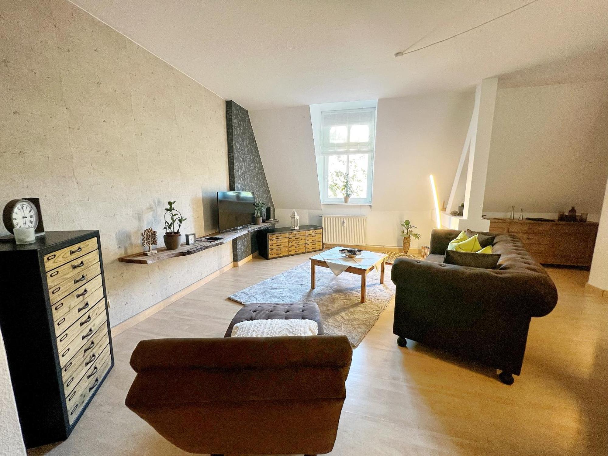 Apartment Atelierwohnung Mit Parkblick *